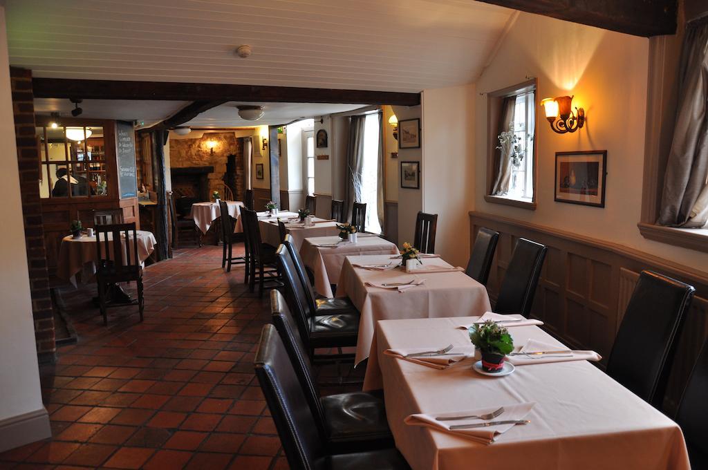 The Crown Inn Benson 外观 照片